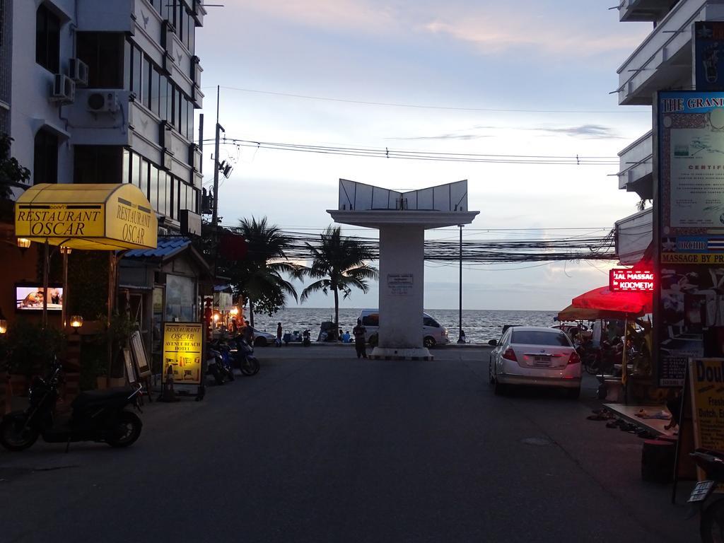 Jomtien Sunset Guesthouse Eksteriør billede