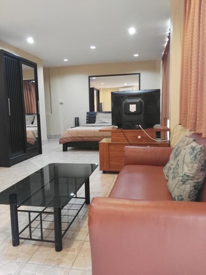 Jomtien Sunset Guesthouse Eksteriør billede